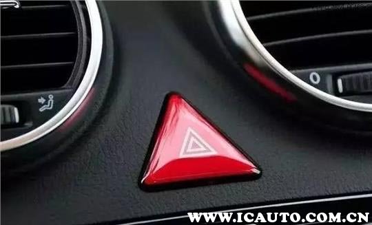 连续两脚刹车后刹车踩不动,刹车踩不下去刹车失灵怎么回事