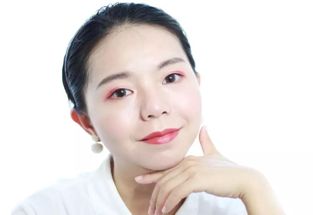 get这几款神仙眼影直男都为你心动,推荐超级好看的几款眼影给大家