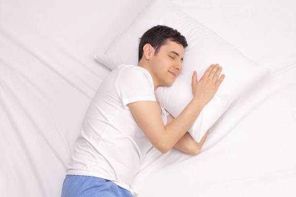 男*夜性**间有“反应”正常吗？一晚上几次比较好？看看文章咋说