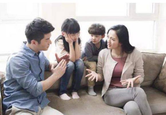 妈！人从电视里钻出来了宝妈以为女儿开玩笑，几天后发现蹊跷