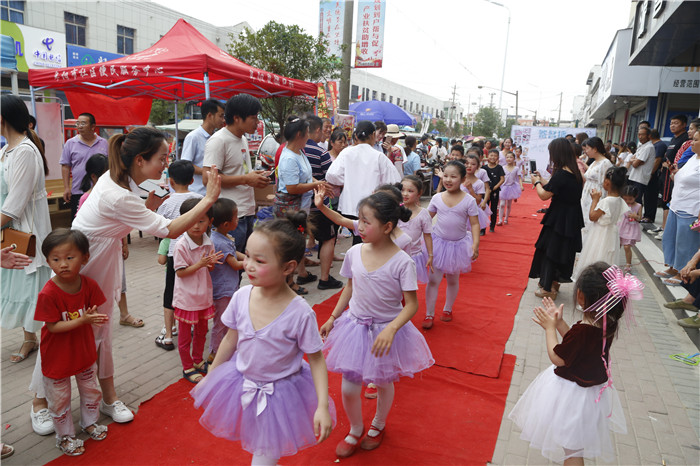 花翎少年宫,华翎舞蹈周年庆典