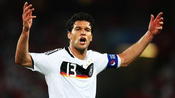 盘点那些已退役我们熟悉的球星,退役的24位传奇球星