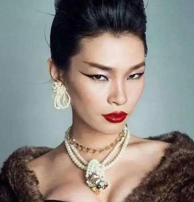 吕燕长得这么丑为什么能火,吕燕怎么成名的