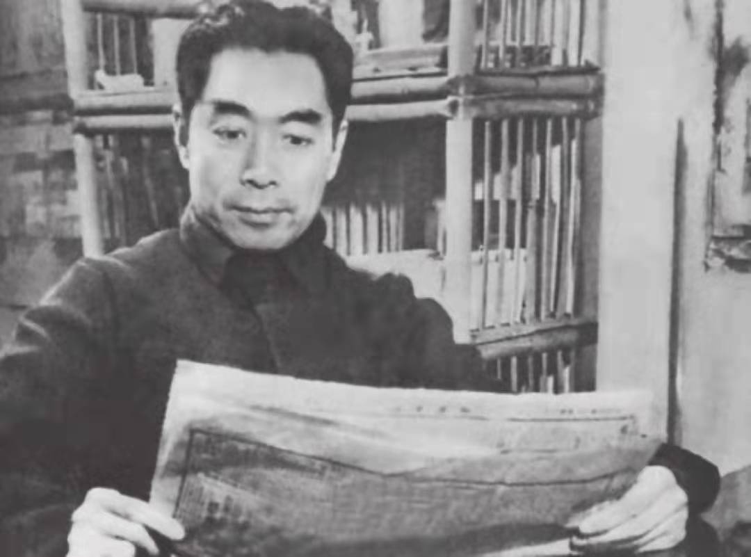 周恩来总理长期超负荷工作累到流鼻血，秘书强制其休息反被痛批