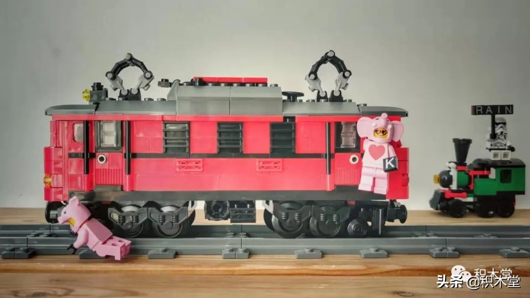 乐*官高**方套内moc最多的一款10183