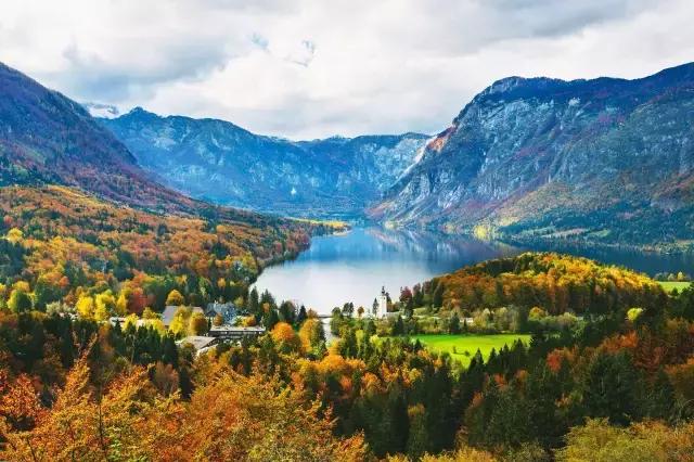 10月小众旅行地最美秋天惹人醉,秋天9月的时候适合去哪里