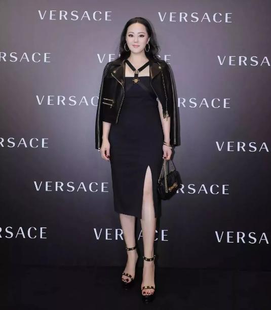 马蓉年轻时候的故事 (马蓉曾经的生活)