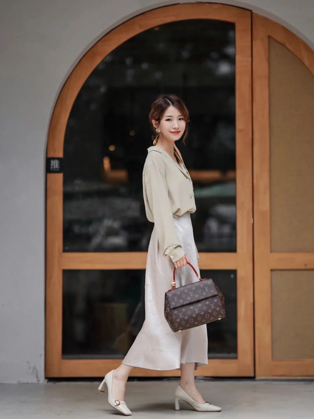 微胖女生的100个技巧,微胖女生显瘦攻略