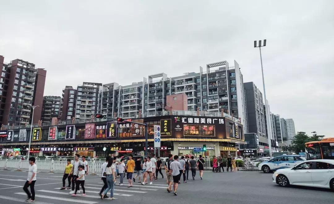 鍥烘垗杩欓噷鍝噷鏈夊ソ鐜╃殑,鍥烘垗鐮佸ご杩欓噷娴蜂笂鏄粈涔堟ˉ