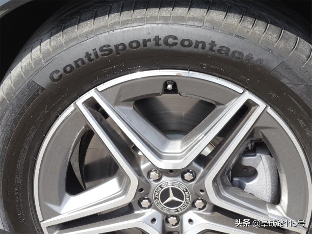 奔驰gle和梅赛德斯gle有什么区别,奔驰gle车型用什么轮胎