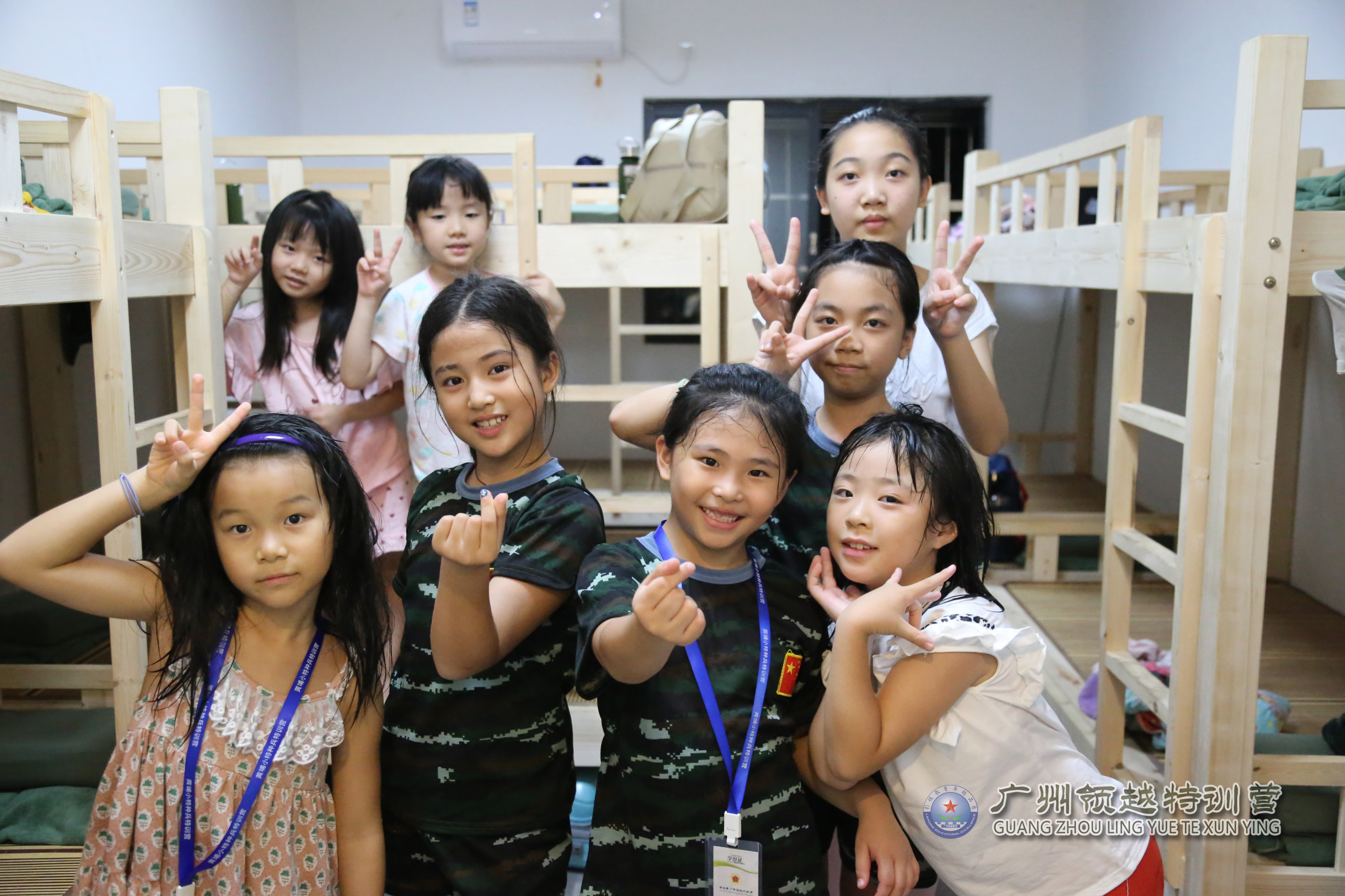 军事夏令营对孩子有什么好处,女生参加夏令营的好处