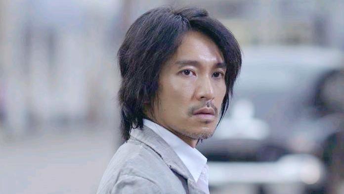 只是因为一部电影，周星驰跟四个人决裂，有才华就意味着情商低？