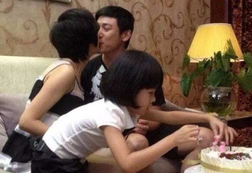 夫妻同房时,不小心被孩子看到,这对父母这样化解,值得借鉴