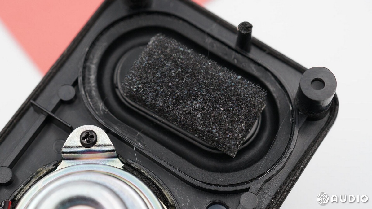 马歇尔EMBERTON蓝牙音箱拆解,便携ai蓝牙音箱拆解