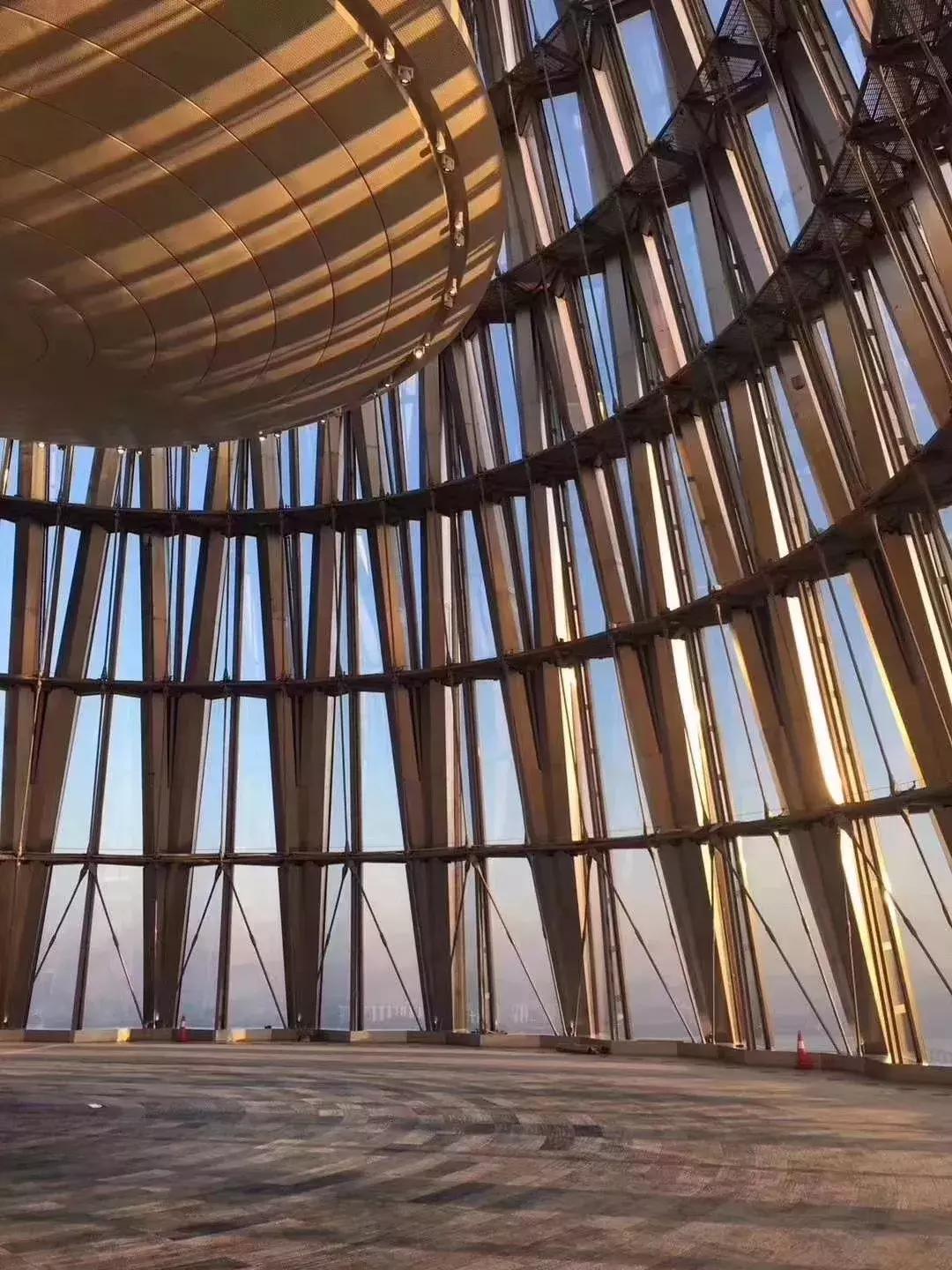 「首发」深圳湾第一高楼!400米“春笋”曝光,这办公室颜值……