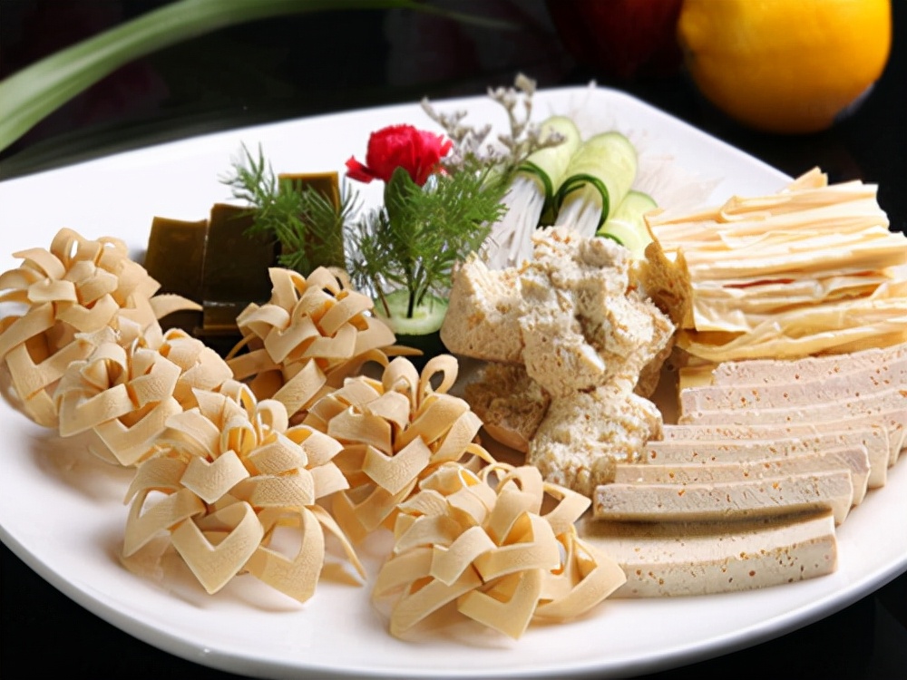 大虾皮补钙好还是小虾皮补钙好,虾皮补钙和牛奶补钙哪个更好