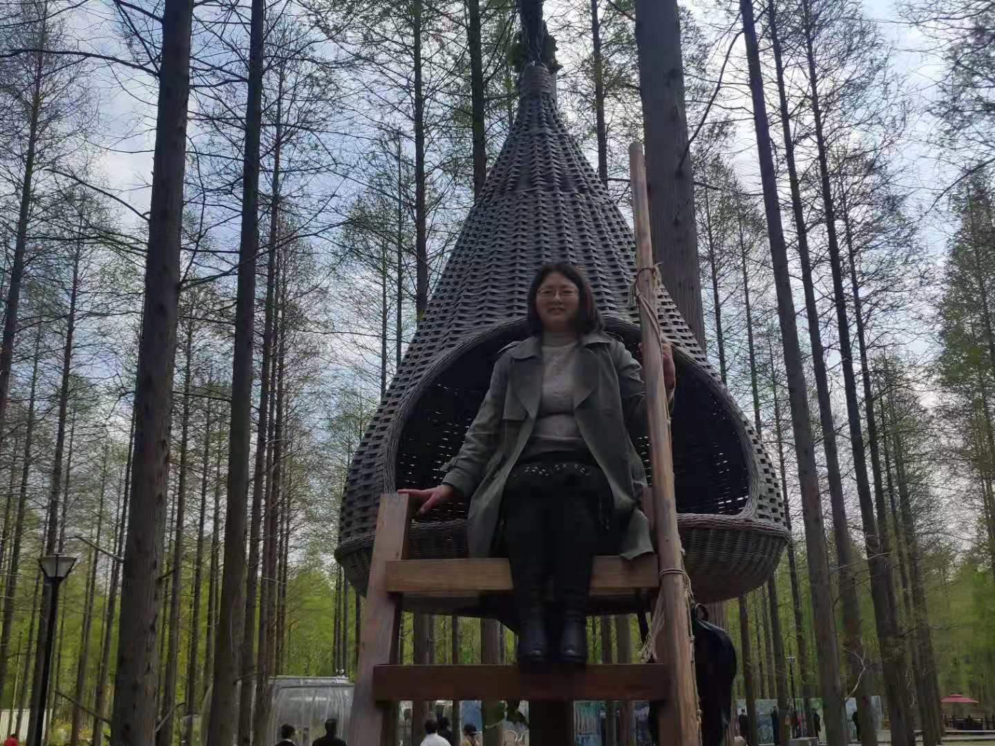 烟花三月矿泉水能喝吗,烟花三月喝最好的酒