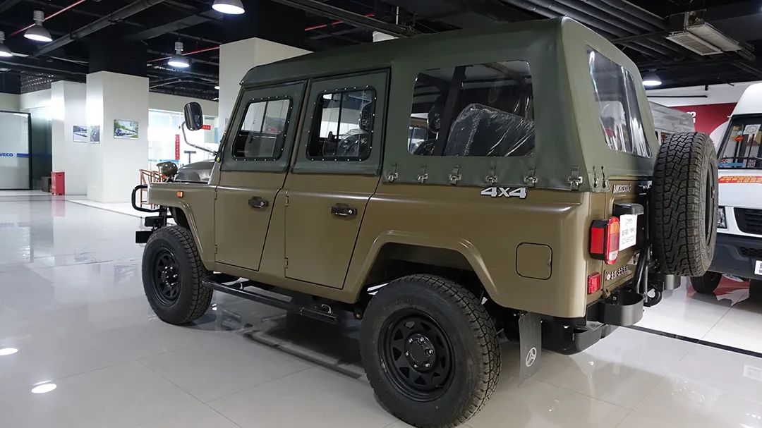 北汽212越野最新款,2022全新版北汽212纪念版