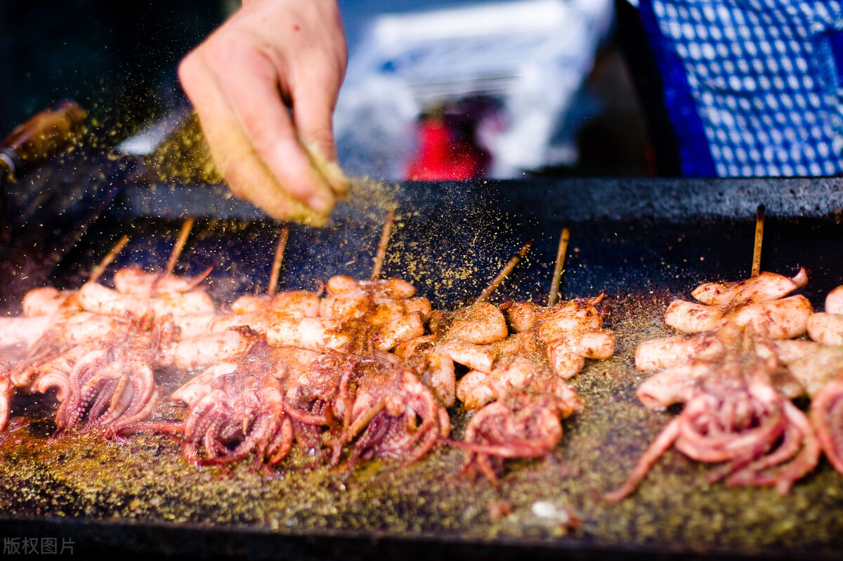 沈阳一家烧烤店利用“赌性”营销，一年盈利160万，方案值得借鉴