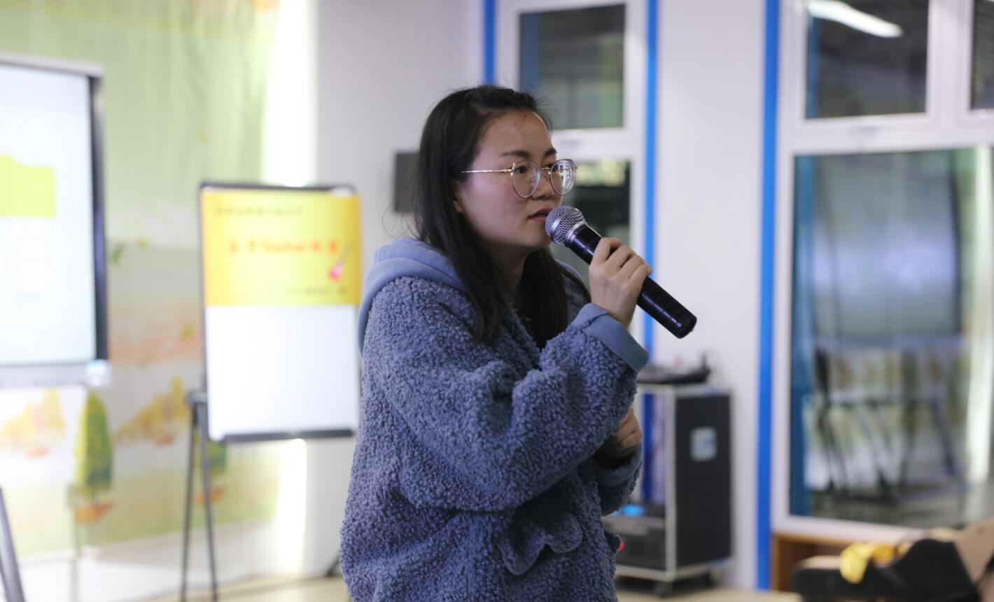 济南市莱芜区胜利小学家长会,济南市胜利大街小学2018级6班