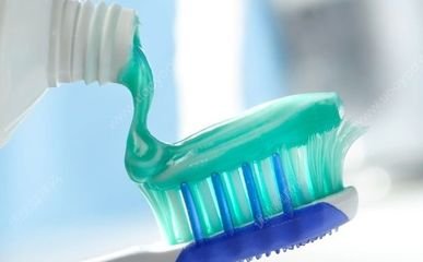 sus304水杯有异味怎么回事,水杯放了太久的水有异味怎么办