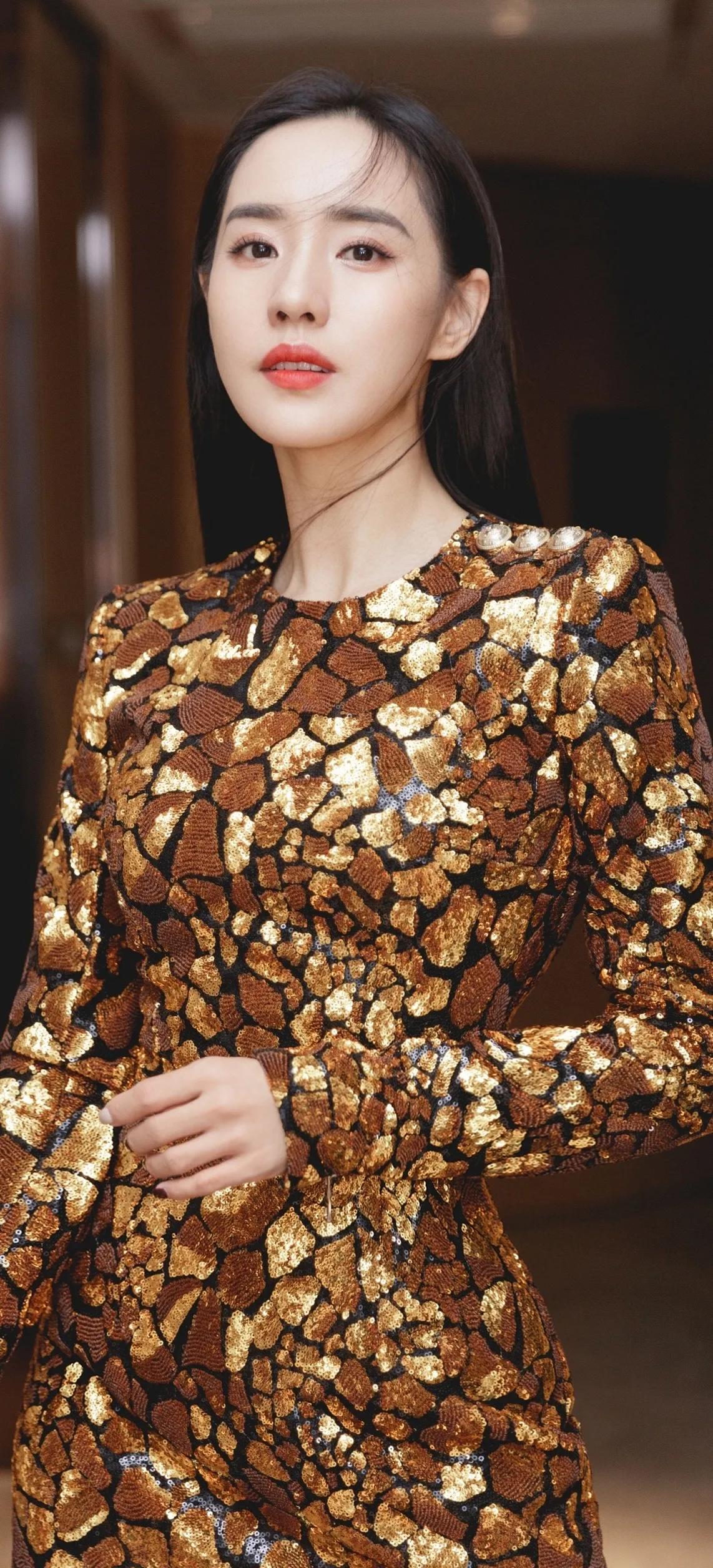 秋雅的扮演者王智,秋雅王智升级当妈