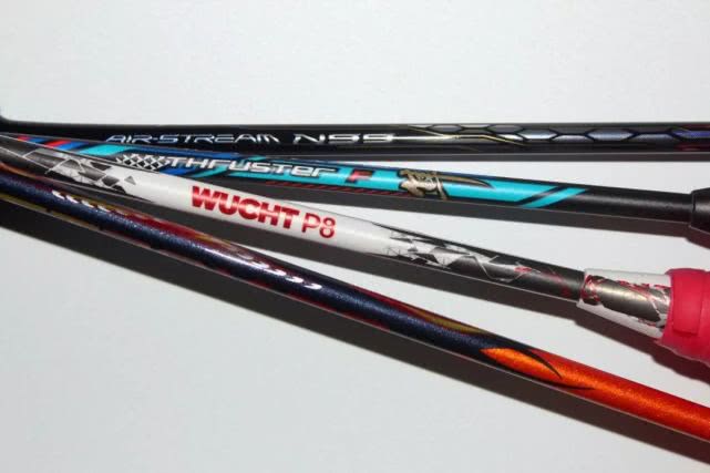 进攻型羽毛球拍推荐排行榜前十名,快速进攻高端羽毛球拍推荐