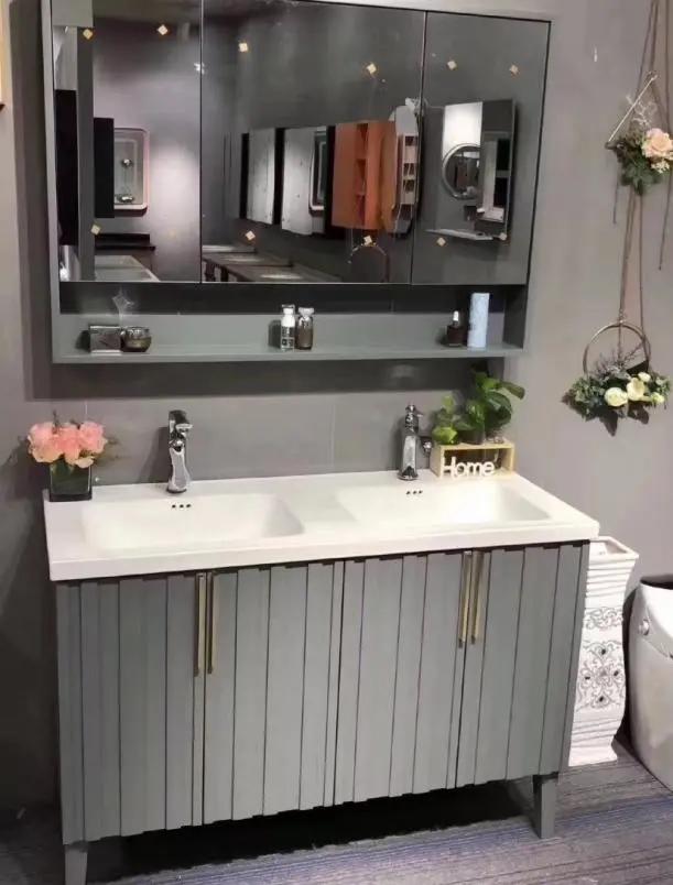 卫生间装修不能错过的浴室柜,小的卫生间如何选浴室柜