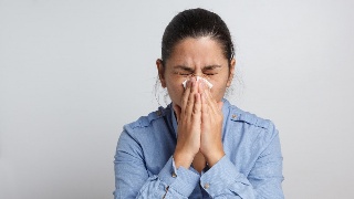 鱼肝油可以治疗鼻子干燥吗,可以用鱼肝油防止鼻腔干燥吗