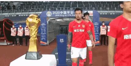 苏宁胜恒大首夺中超冠军视频,蓝色战魂勇狮称雄