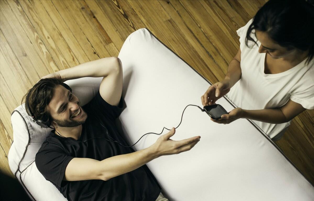 总有一天你会明白，爱一个男人最好的方式，其实是拖延