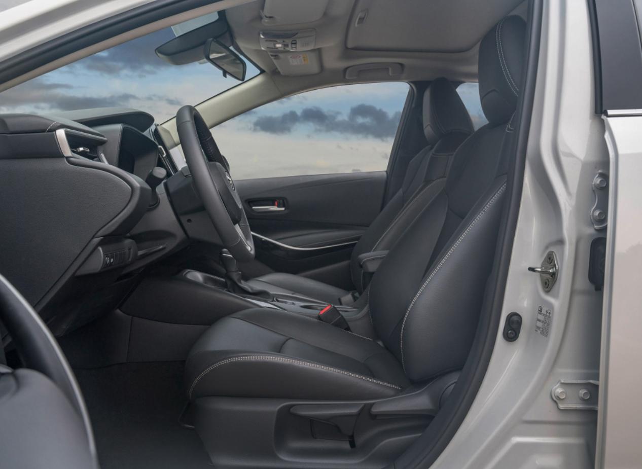 朗逸卡罗拉轩逸哪个车隔音效果好,轩逸卡罗拉朗逸这三款车哪个好