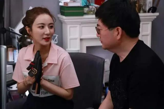 罗永浩吐槽直播打赏,罗永浩被刷屏完整版