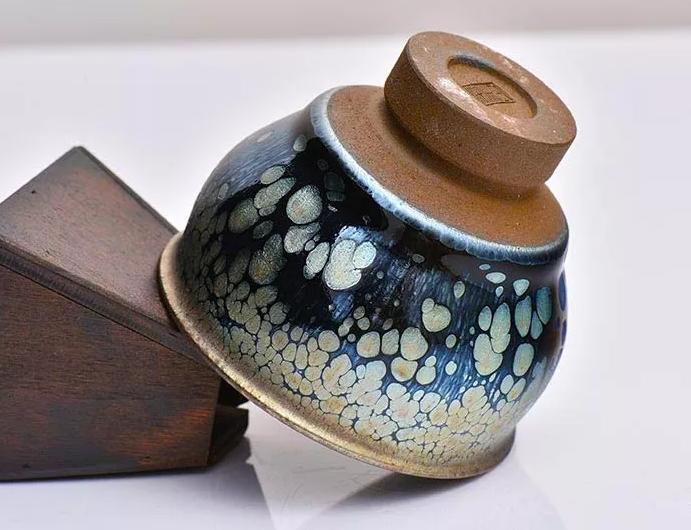 建盏的烧制工艺要克服多少难题,看完这三大点才知道是难上加难