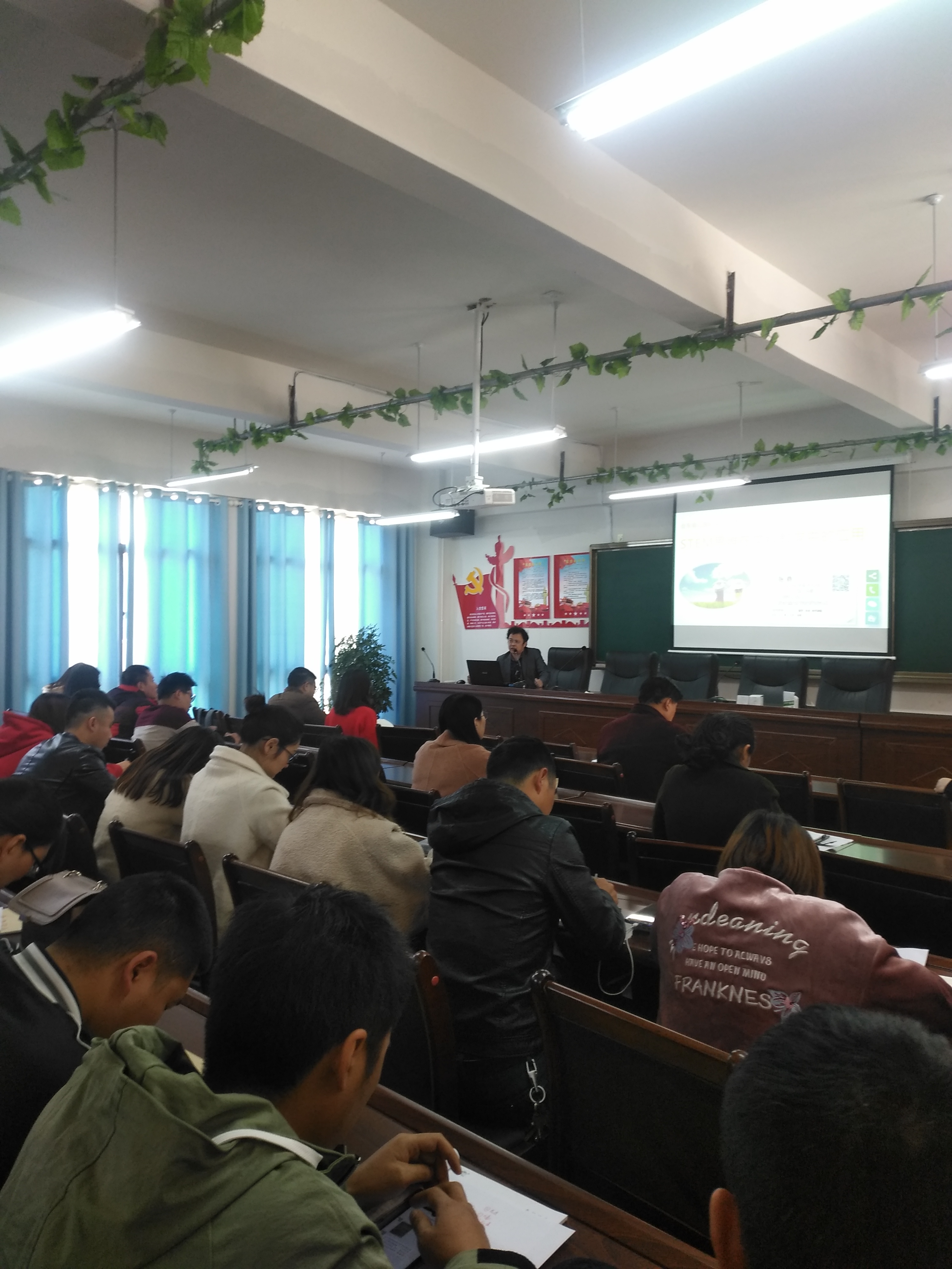 i-Show我爱秀校园“心理课程”和“STEM课程”开课啦！