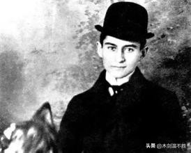 卡夫卡变形记中的孤独与异化,卡夫卡变形记是魔幻现实主义吗