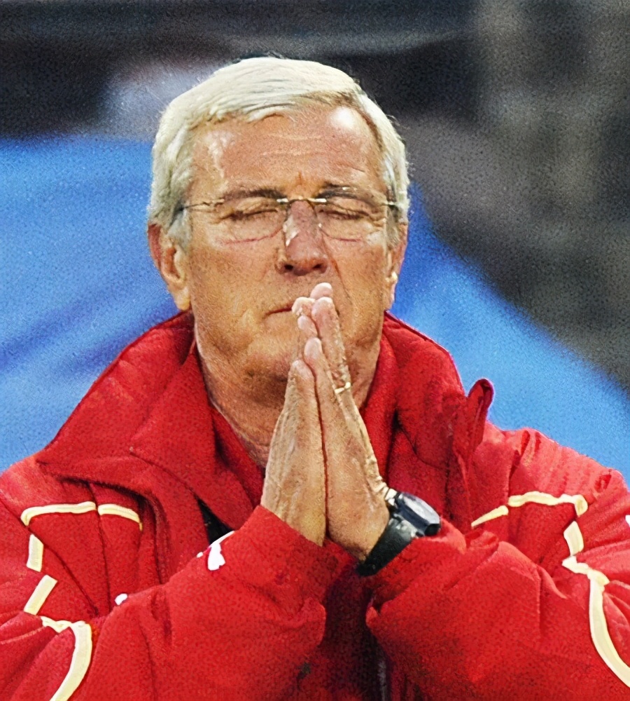 黄健翔辟谣一针见血吐槽本土球员,黄健翔不会踢足球为啥口若悬河