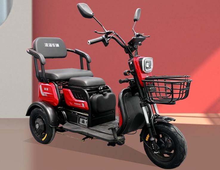 可上牌的代步小型三轮车,中老年电动脚踏三轮车最新款