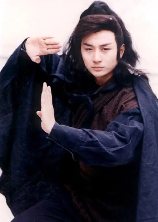 人伦丧失，天理难容，这部93年的猎奇港片凭啥打败《霸王别姬》？