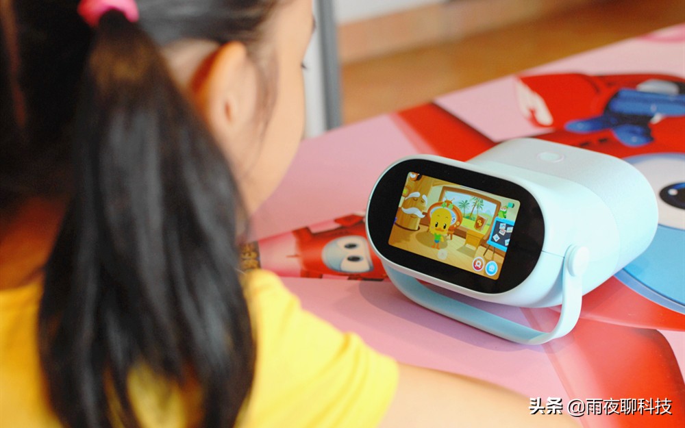 学英语，Soeasy：小米有品新品，杜丫丫英语学习机