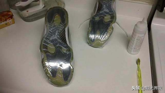 每双球鞋都值得被珍惜,最强球鞋清洁帖来了!拯救屎黄色鞋底把!