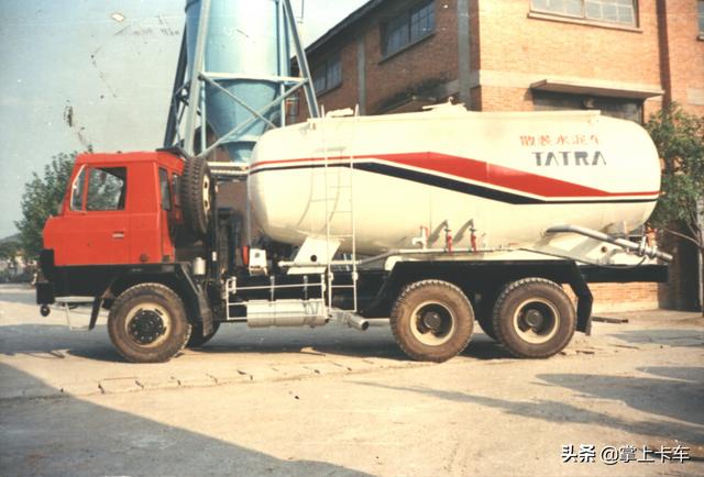 50年代汽车老照片图片,水泥罐车老影像