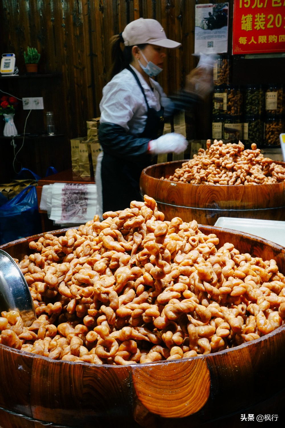 宁波市比较好吃的小吃,宁波有什么好吃的美食街吗