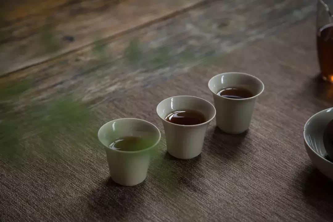 稻香釉品茗杯,影青釉品茗杯