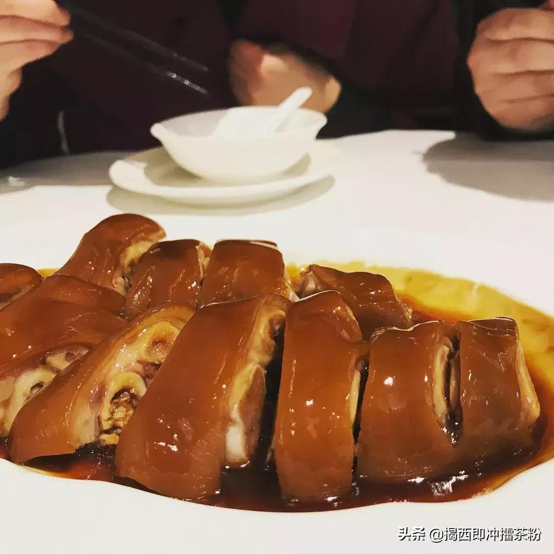 刘嘉玲在苏州吃年夜饭,刘嘉玲曾华倩年夜饭