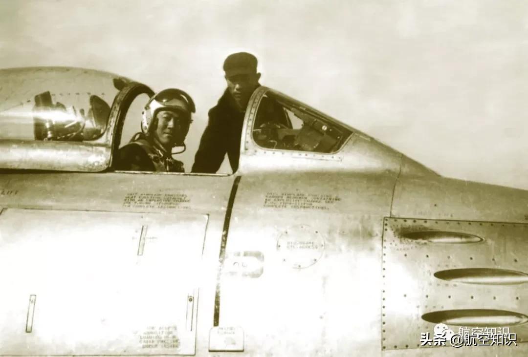 歼20的头盔显示器,歼20飞行员头盔多少钱