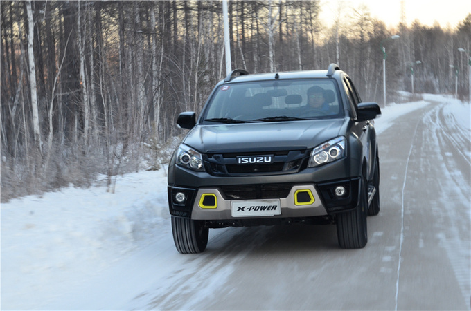 江西五十铃d-max跑山路动力足吗,沉浸式体验2023款五十铃d-max