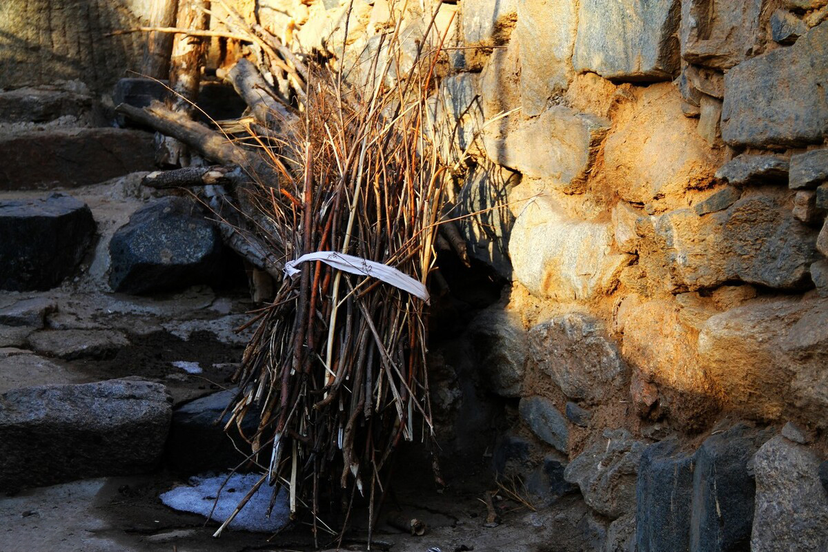 太行山的千年古村视频,太行山中的千年古村