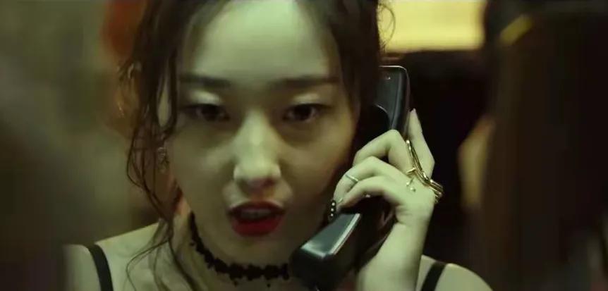 涨粉400万，却被逼“闭嘴”，他的离开是我们最大的损失