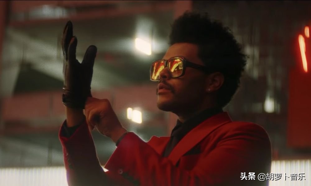 今日欧美圈：盲光入B榜60周强势依旧，知名说唱歌手谋杀堂兄入狱